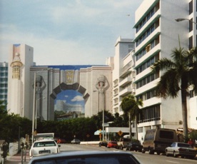 ETATS UNIS - Floride
Ocean Drive ETATS UNIS - Floride
Ocean Drive